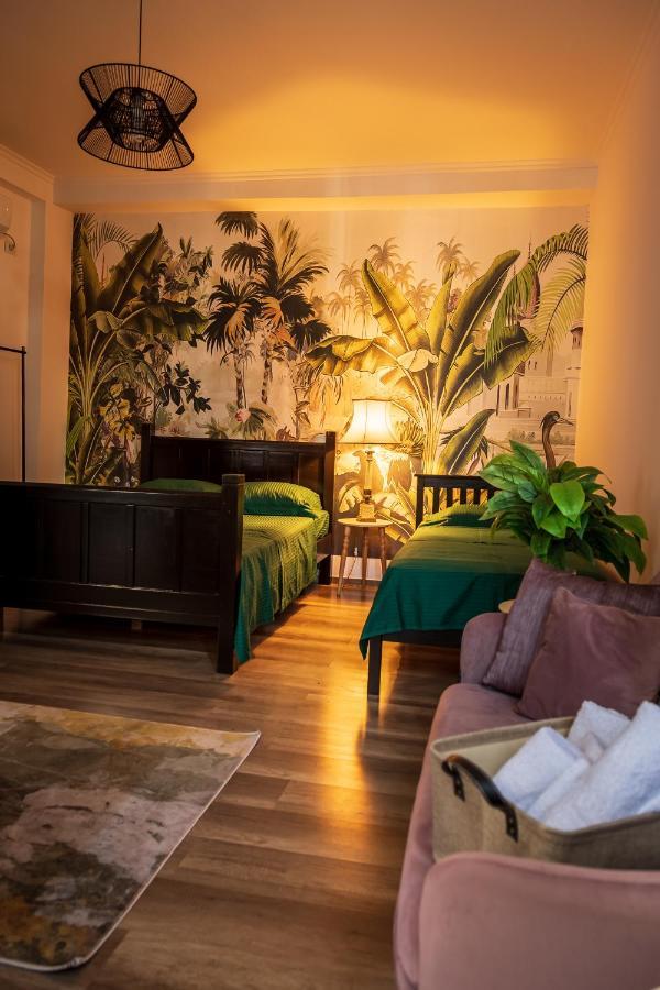 The Tropical House Tiranaアパートメント エクステリア 写真